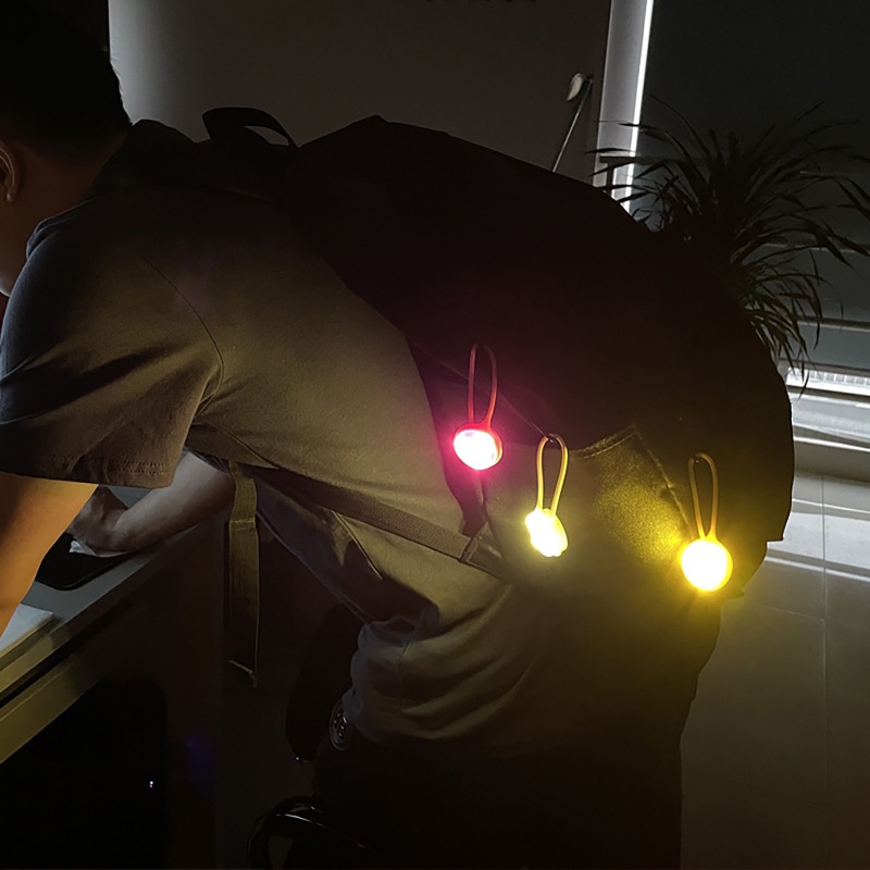 3mode Silikon Lampu Sepeda LED Kedip/Tahan Air Visibilitas Tinggi Hiking Lamp Kancing Bertenaga Baterai Liontin Tas Sekolah