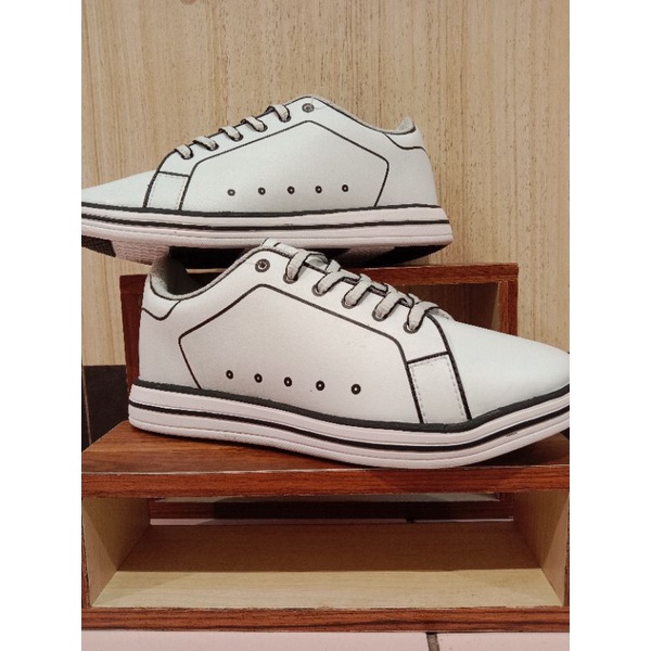 Sepatu sneakers Tomkins putih