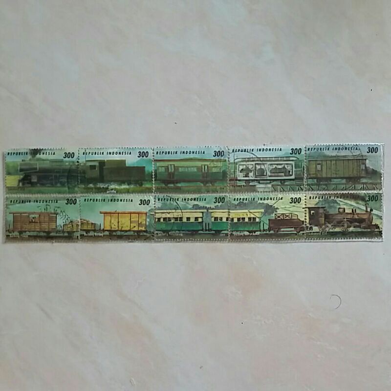 

Terlaris ✨ - (AB) Perangko Indonesia 1998 Kereta Api Set Lengkap 10pcs Used3.1.23