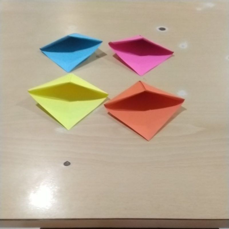 

pembatas anak hand made dari origami