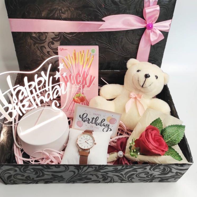 

Kejutan Besar KADO ULANG TAHUN CEWEK HADIAH UNTUK WANITA PACAR