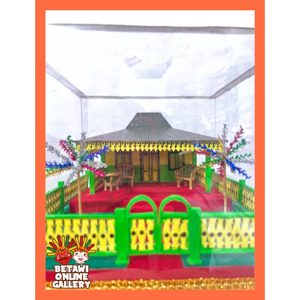 Miniatur Rumah Adat Betawi