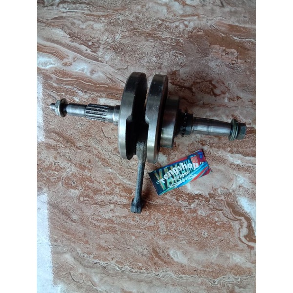 kruk as bandul vega zr jupiter z1