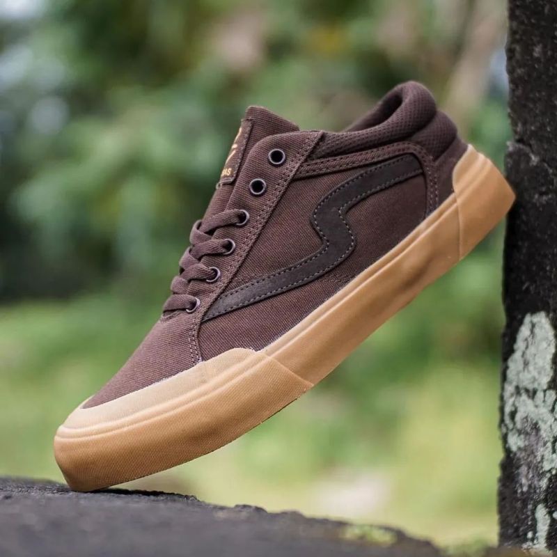 Sepatu Lokal Sepatu Patrobas Cloud Low Dark Brown Gum SEPATU PATROBAS ORIGINAL New Arrival | Sneaker