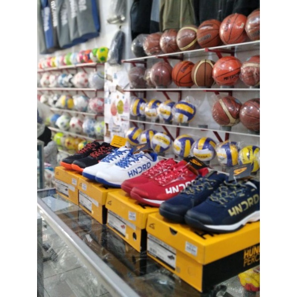 Sepatu  Badminton HNDRD