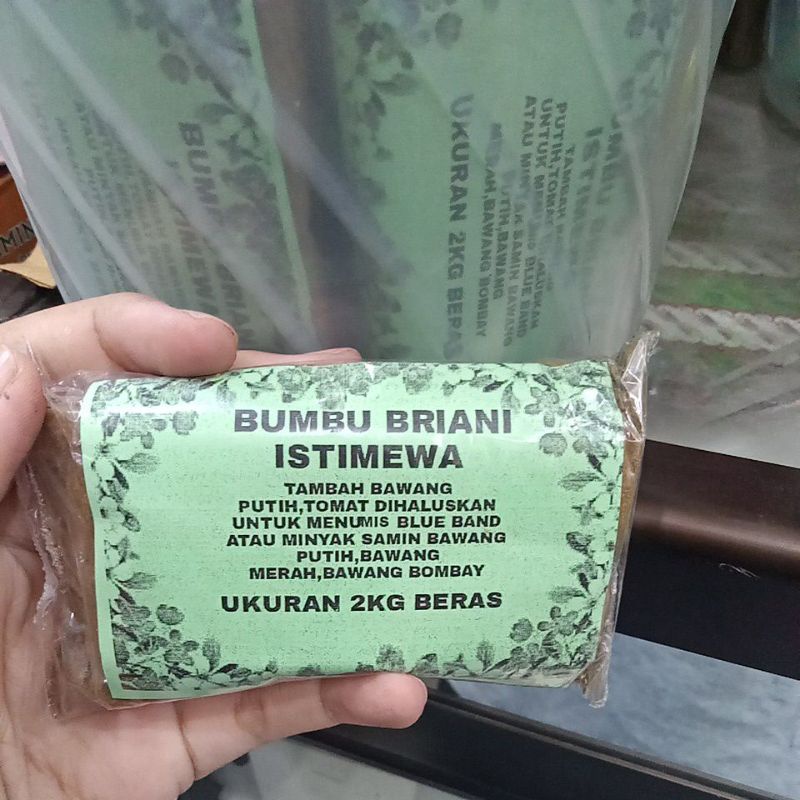 

BUMBU BRIANI ISTIMEWA Bumbu Nasi Briani Instant 50 Gram Masakan Khas Timur