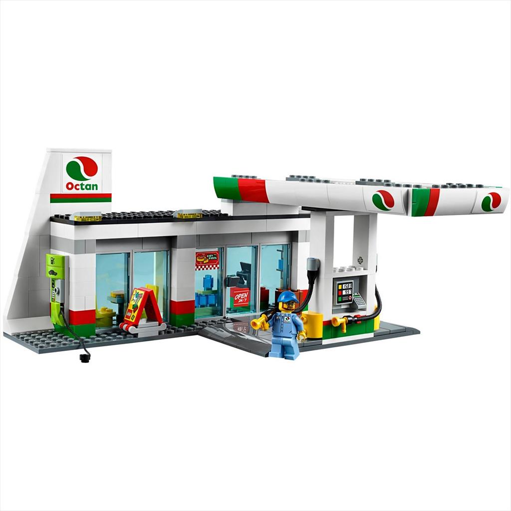 LEGO City 60132 Service  Station