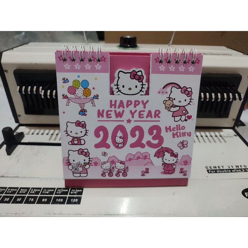 

Kalender Meja 2023 | Hello Kitty