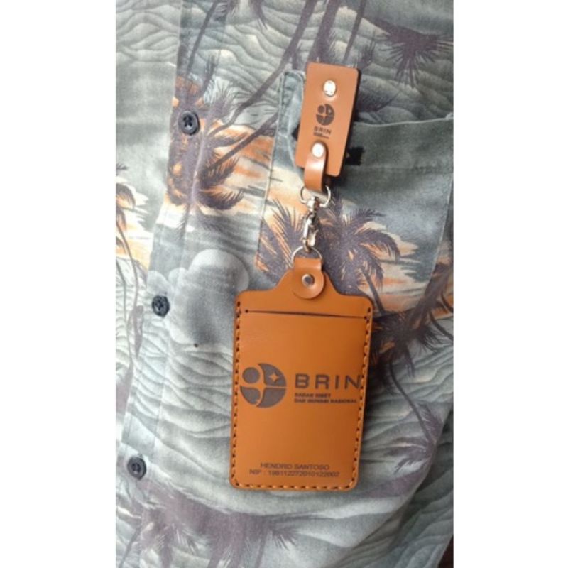 

Custom ID CARD Kulit / Name Tag Holder Kulit / Name Tag Kulit Asli