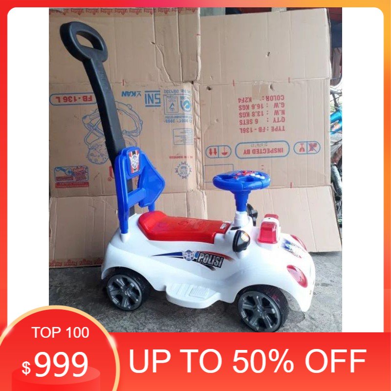 mobil mobilan dorongan polisi musik besar