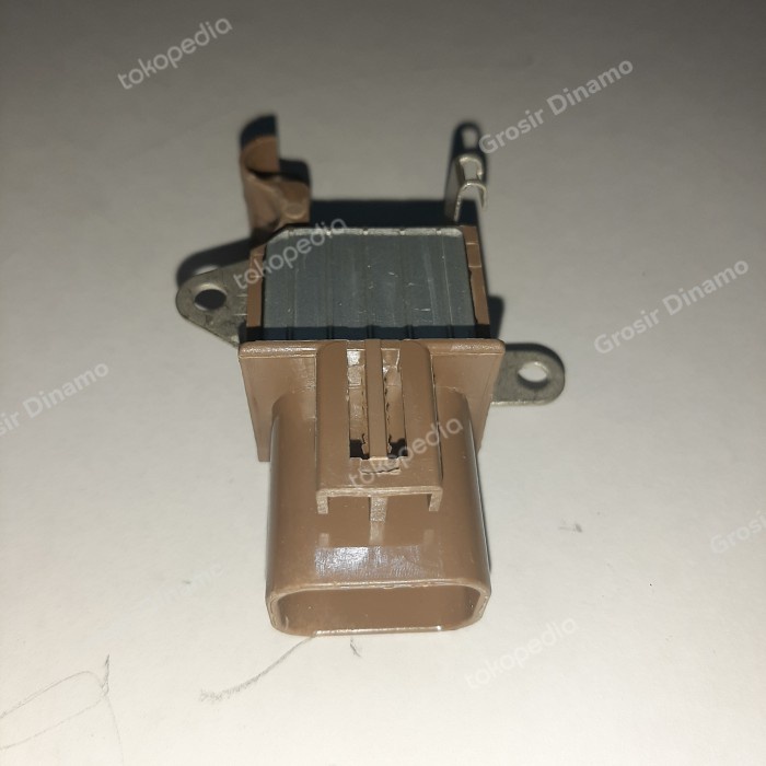 IC REGULATOR ISUZU DMAX 12V