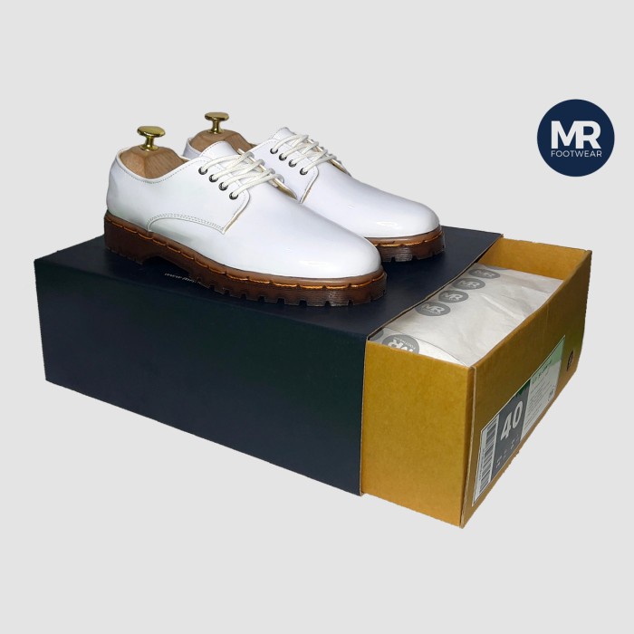 Sepatu Boots Wanita - Munich Patent S-Leather - White Putih - MR Footwear (Outsole Docmart atau Dr. Martens)