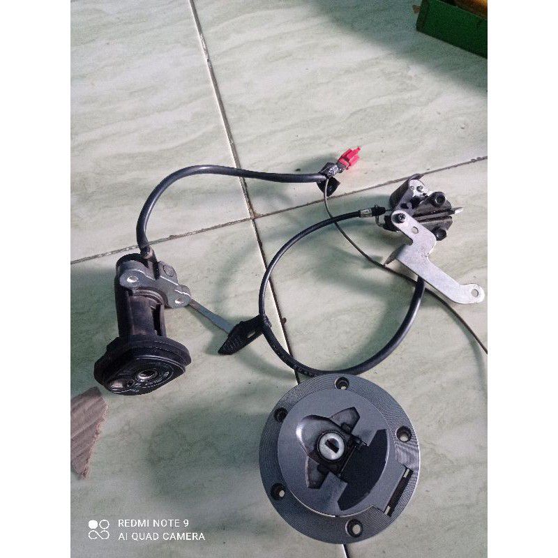 Kunci kontak set r15 v2 original copotan