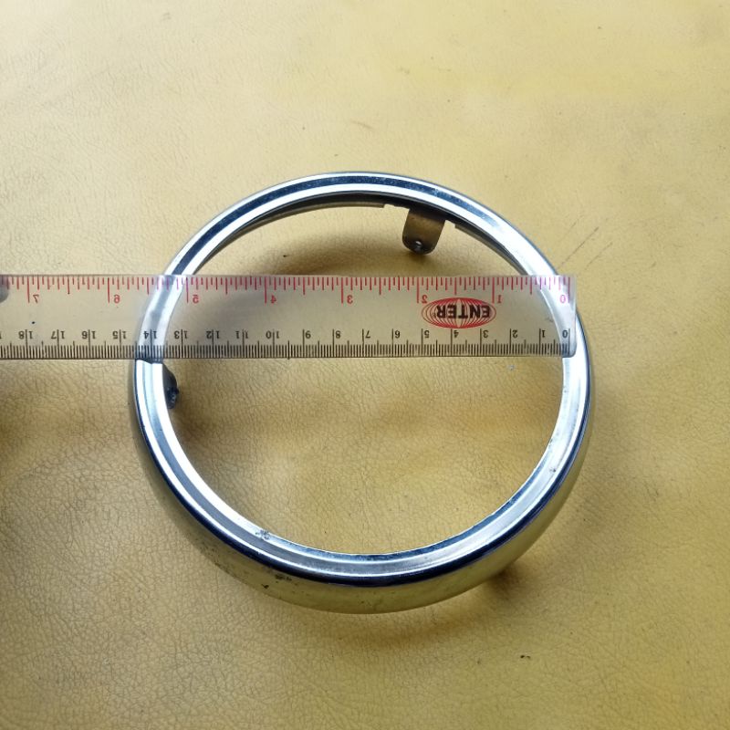 ring lampu depan headlamp Suzuki ts100 gp100 NOS