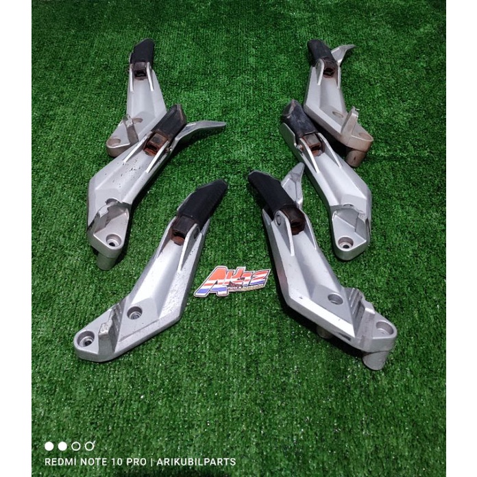 FOOTSTEP ORIGINAL  YAMAHA NOUVO Z