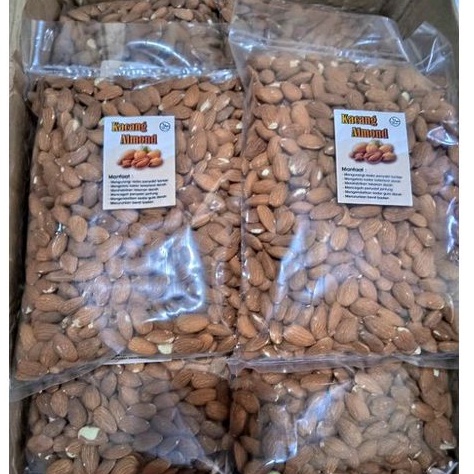 KACANG ALMOND PANGGANG MATANG / Roasted Almond / Almond Kupas Panggang