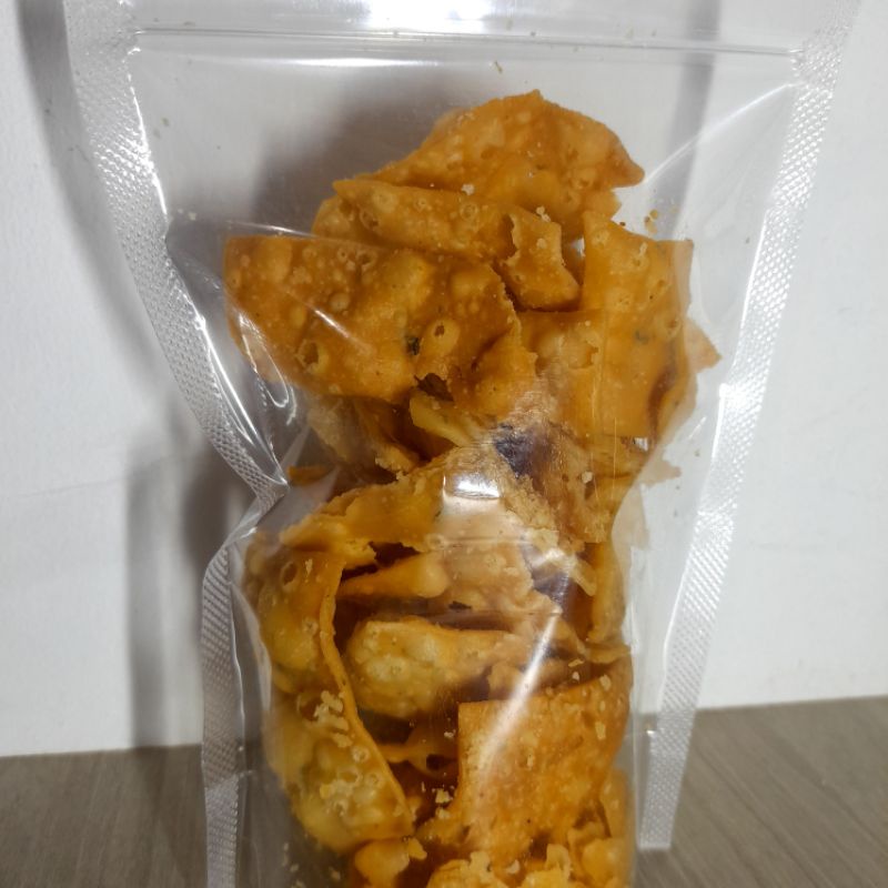 

Keripik Bawang/Kripik Bawang/Kue Bawang Medan