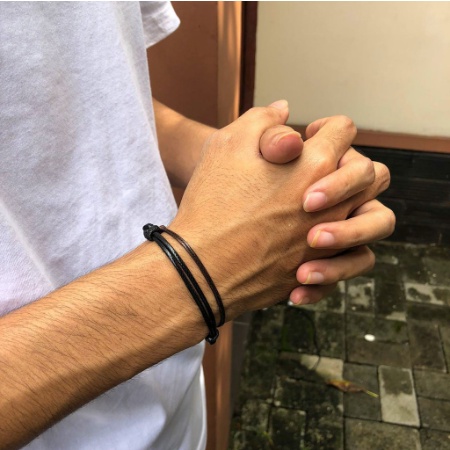 GELANG TALI KOREA POLOS BLACK HITAM 2 MM MODEL SISIK ETNIK / GELANG PRIA WANITA ANAK BISA DI BESAR KECILKAN / AKSESORIS