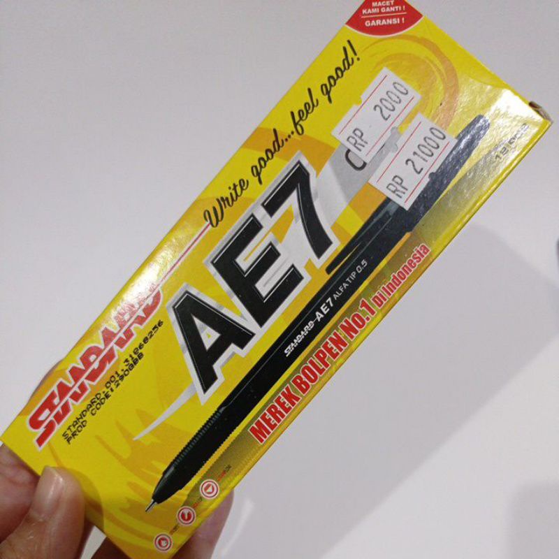 

bolpen Standard AE7 hitam