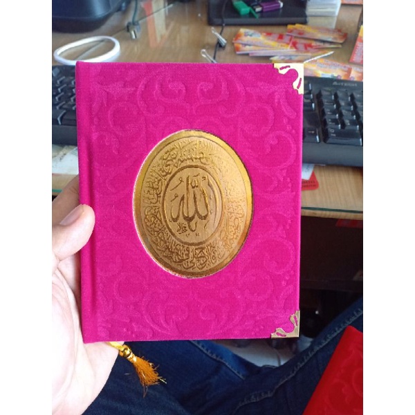 

yasin bludru + pita rumbai