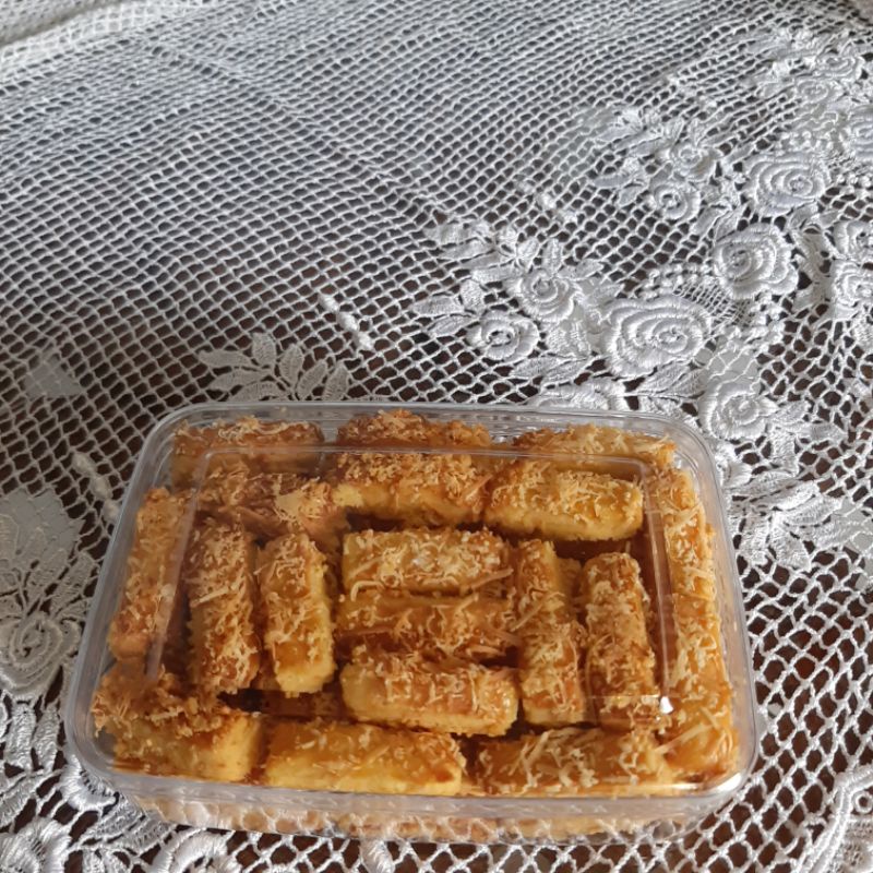 

Kue kering keju kastengel