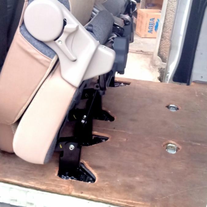 Jok Granmax Blanvant Tambahan Baris Tengah Sepsang Kanan-Kiri 2Pcs