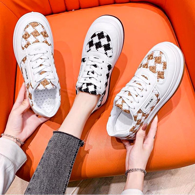 Sepatu Sneaker Wanita Import Pola Sneakers 23834