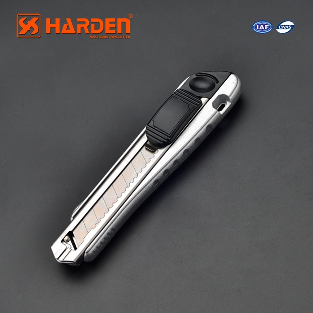 

Pisau Cutter Alumunium / Aluminium Alloy Utility Knife 18Mm Harden