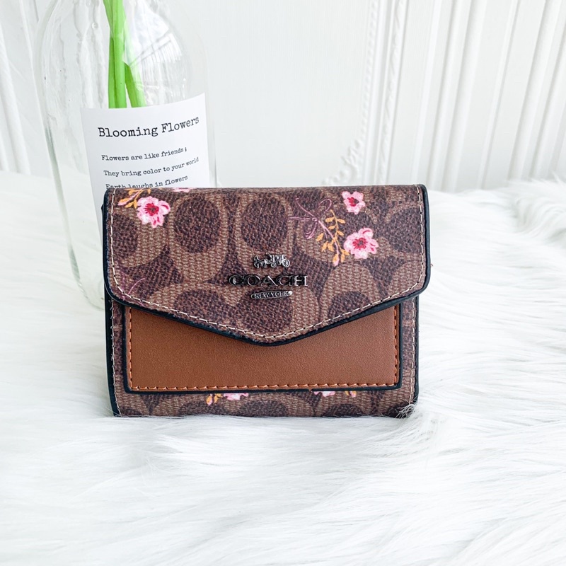 DOMPET WANITA COACH WYN SMALL - 1002