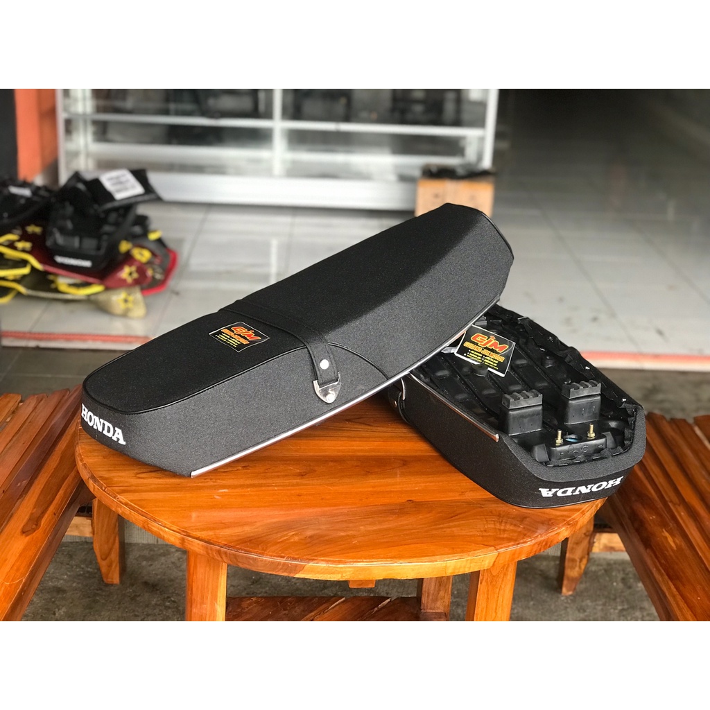 Jok motor honda astrea grand kulit amplas jok astrea standar anti gembos busa biru jok astrea grand 