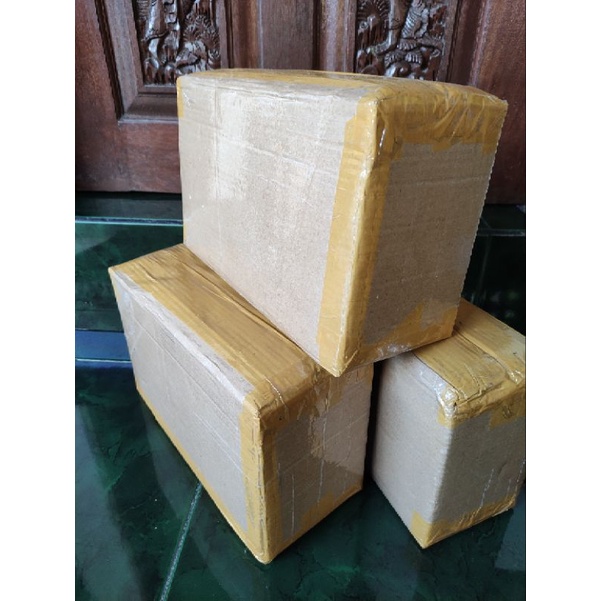 

1 KARDUS 20 btl AIR PEGUNUNGAN BALI