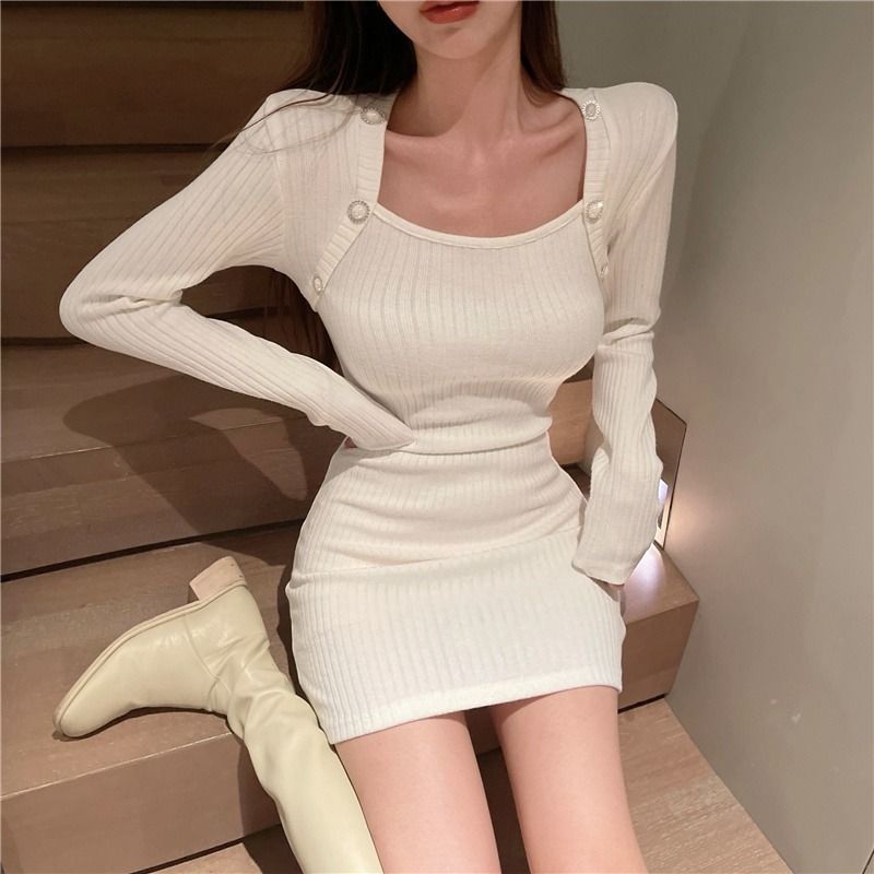 Red MICAILIN musim gugur dan musim dingin wanita baru rasa desain lengan panjang slim rajutan sweater gaun pinggang tinggi tas pinggul rok ketat