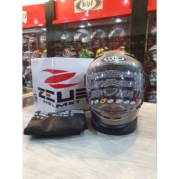 Helm ZEUS ZS611C MODULAR SOLID