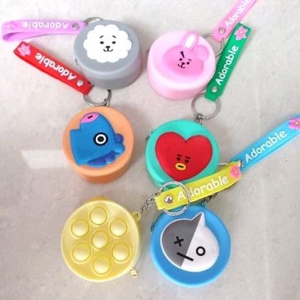 Gantungan Gantungan Kunci POP It Dompet Mini BT21 Chooky, RJ, VAN, KOYA, Chimmy Tata Mang / Mainan K