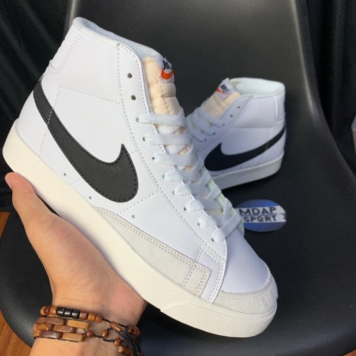 Blazer Nike Blazer Mid 77 Vintage White Black