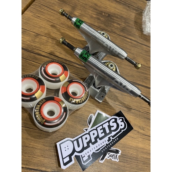 skateboard lengkap puppets wheels truck bearings lengkap fullset hollograpic foil premium