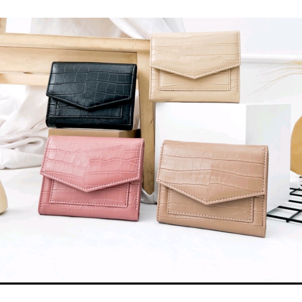 Dompet wanita  / Dompet terbaru / Dompet remaja / Dompet uang / Dompet lipat / Dompet kecil/dompet koin