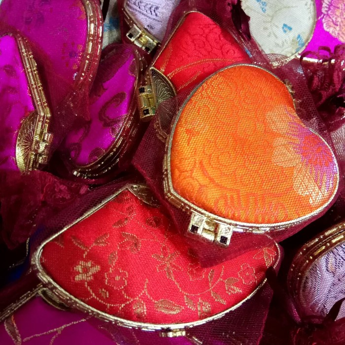:=:=:=:=] Souvernir pernikahan cermin kosmetik cina / cermin tangan
