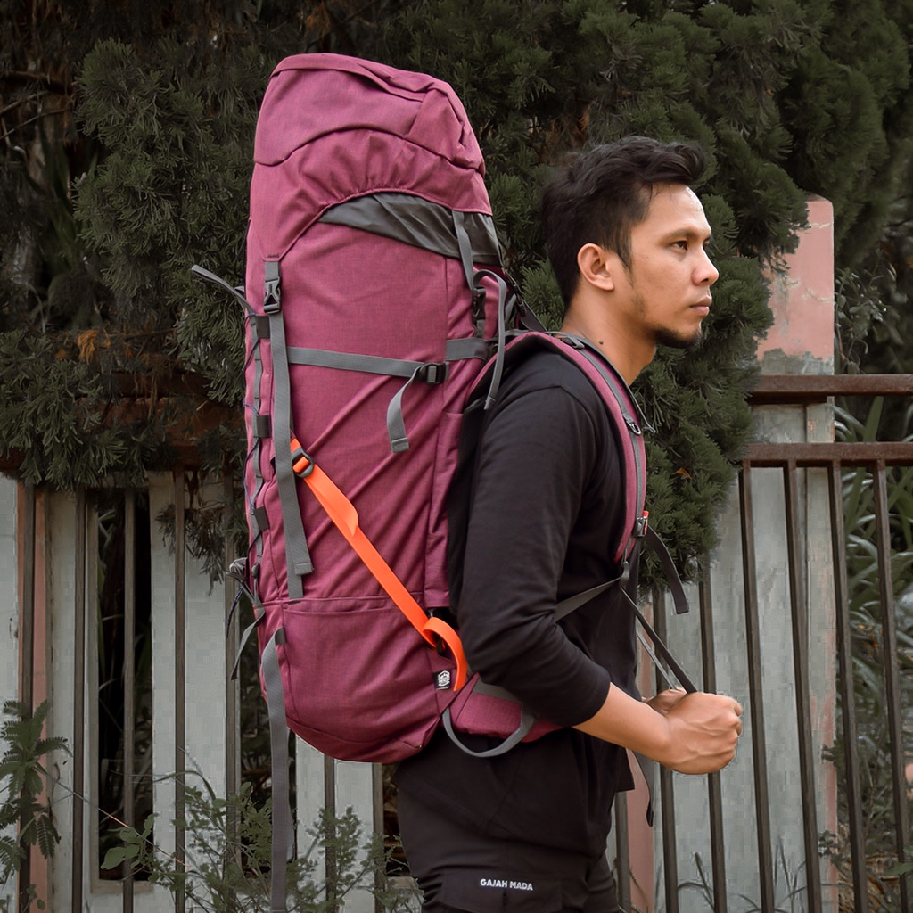 Tas Ransel Gunung Carrier Outdoor Hiking 65 Liter Irco Batara Merah Marun