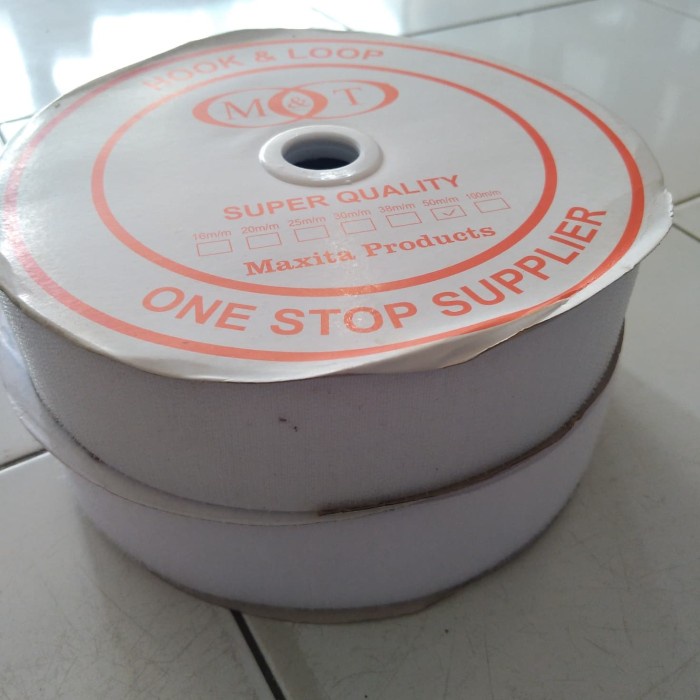 

Holder Velcro Perekat Warna Putih Ukuran 5Cm Pilih Kasar / Halus (1 Roll)