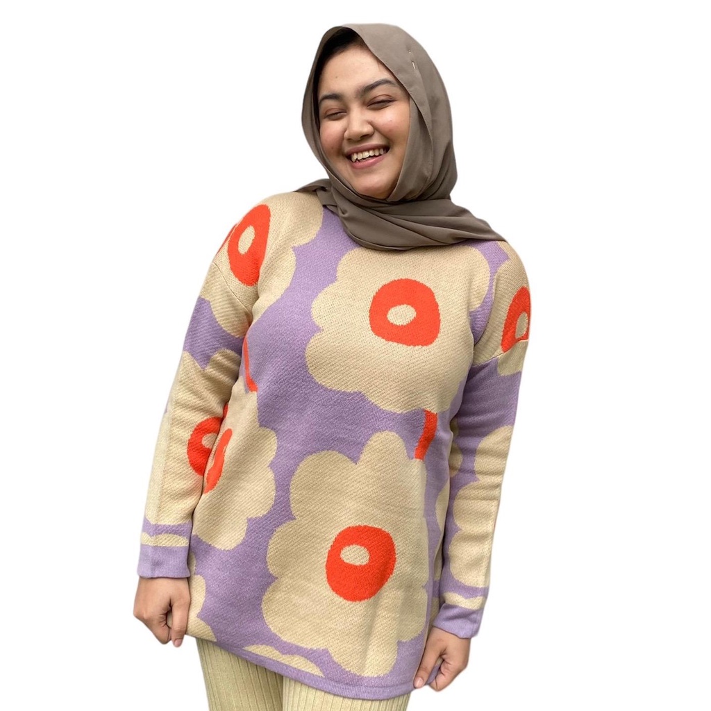 Hanna Flory Sweater Bunga