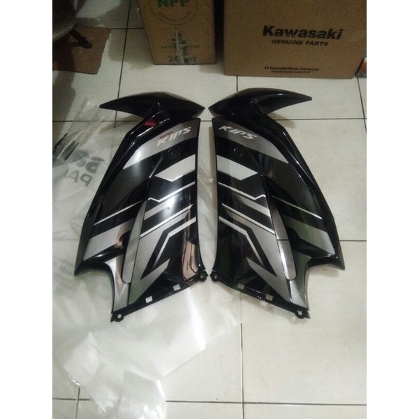 Termurah sepasang sayap Fairing Ninja rr new 2015 silver abu abu