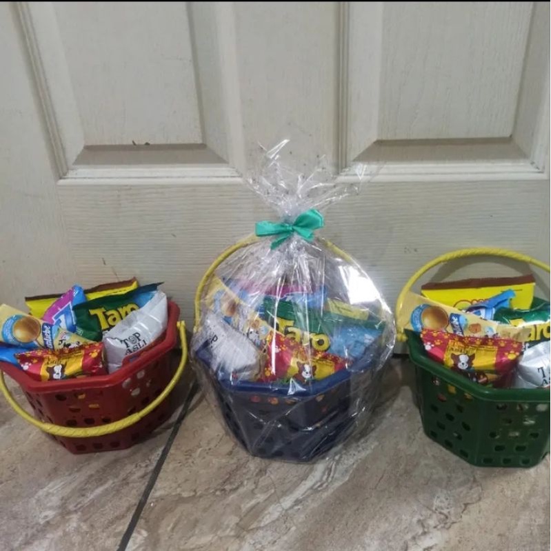 

bingkisan ulang tahun souvenir hajatan dll