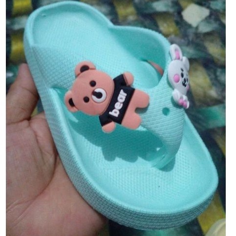 GOLFER/ Sandal  karet  jepit tebal model ke kinian untuk perempuan kecil dan tanggung motif beruang