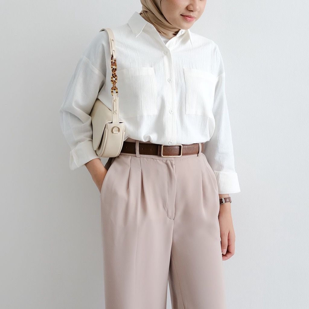 BEFAST - ZFS OOTD KEMEJA WANITA ANANDA / MILLIE LINEN CRINCLE SHIRT / Fashion Kekinian Remaja ABG Trendy / OOTD Wanita Hijab Style / Hem Polos Formal / Pakaian Kerja Wanita Casual / Outfit Daily Wanita / Kemeja Lengan Panjang