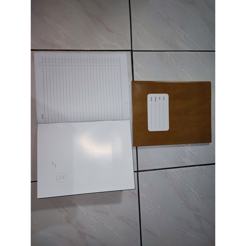 

Buku Tulis 58 lembar Warna Cokelat (Reject / cacat) satuan