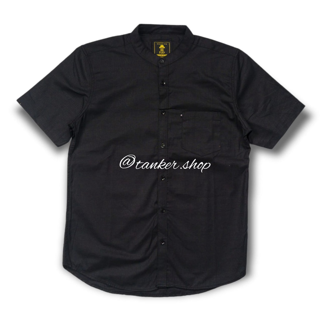 KEMEJA SEMI KOKO PRIA COWOK LENGAN PENDEK WARNA HITAM POLOS KEMKO KERAH SANGHAI CIANGI SLIMFIT PREMI