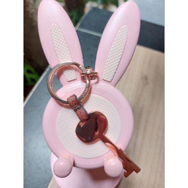 Gantungan tas preloved merk fossil