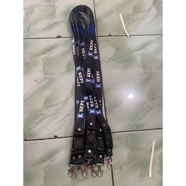 

GANTUNGAN TALI KHUSUS CUSTOM IDCARD LANYARD CUSTOM