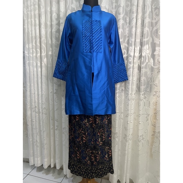 Preloved setelan baju kurung + rok plisket batik